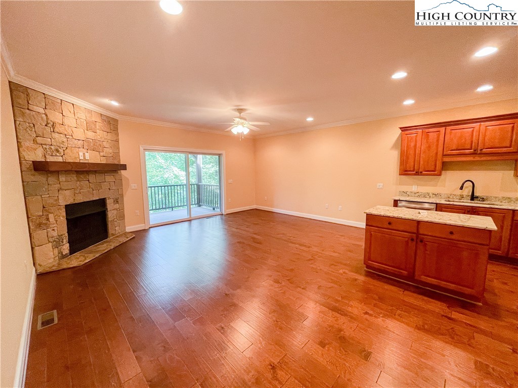 180 South Willow Ridge Lane, Unit 180 Boone, NC 28607 - Photo 8 of 37 Gallery Image 8