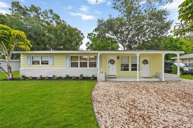 $400,000 | 3613 Belmont Boulevard, Sarasota, FL 34232