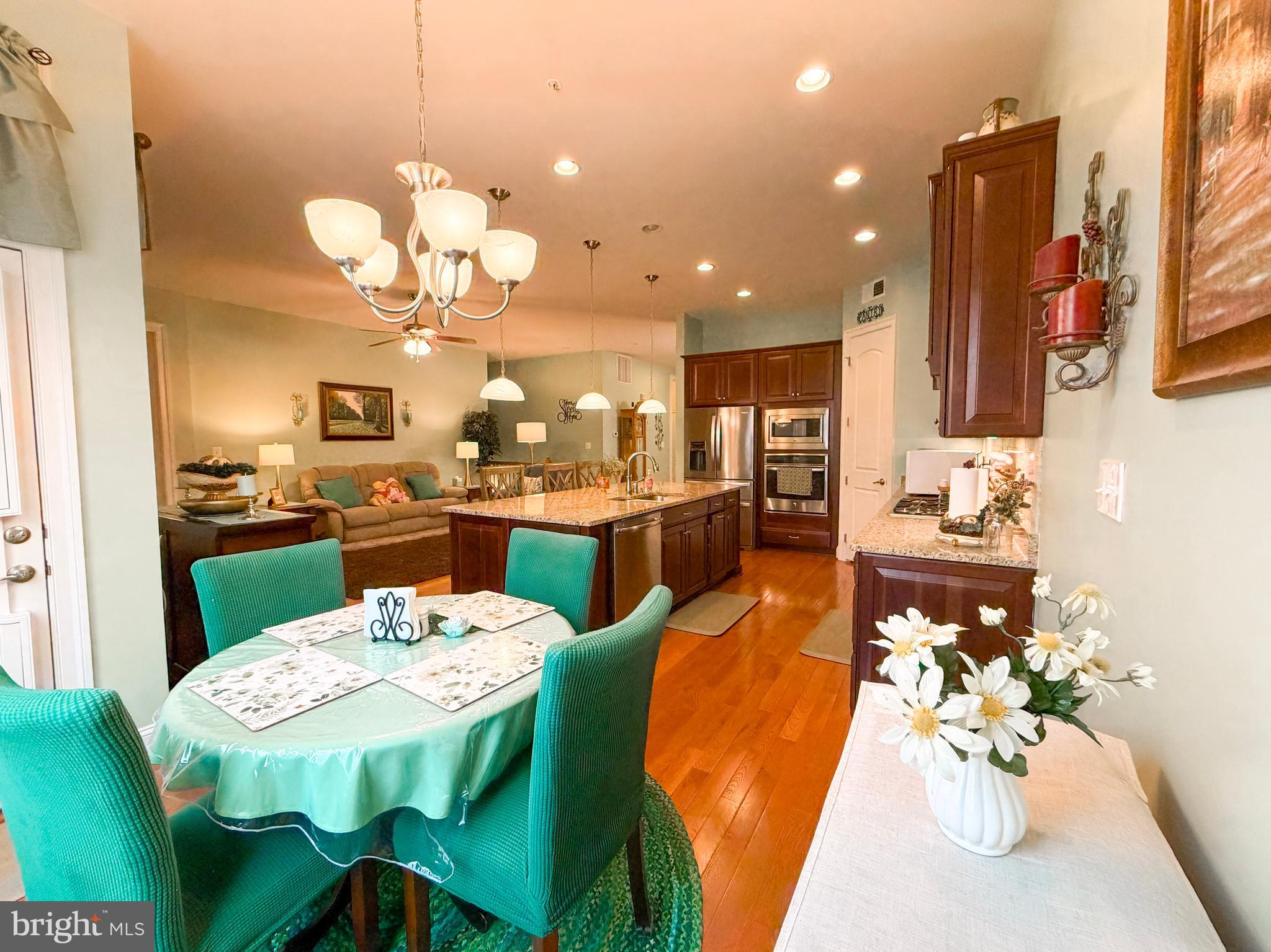 1339 Chicory Way Odenton, MD 21113 - Photo 14 of 44 Breakfast nook w/bump-out