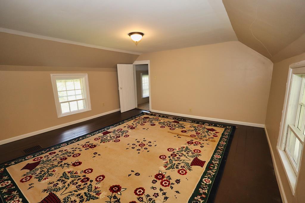 492 Daw Road Raven, VA 24639 - Photo 10 of 18 Gallery Image 10