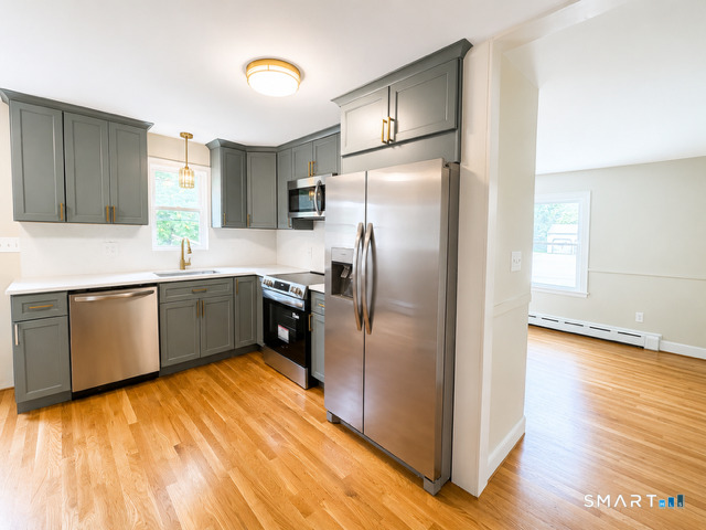 18 Norton Road East Windsor, CT 06016 - Photo 2 of 9