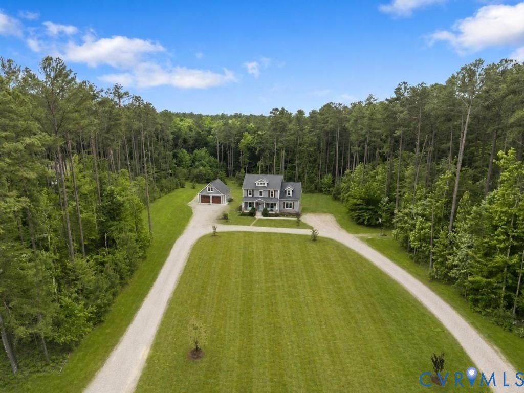 2033 Moseley Road Moseley, VA 23120 - Photo 3 of 56