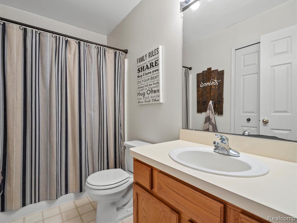 3609 Normandy Drive Rochester, MI 48306 - Photo 18 of 45
