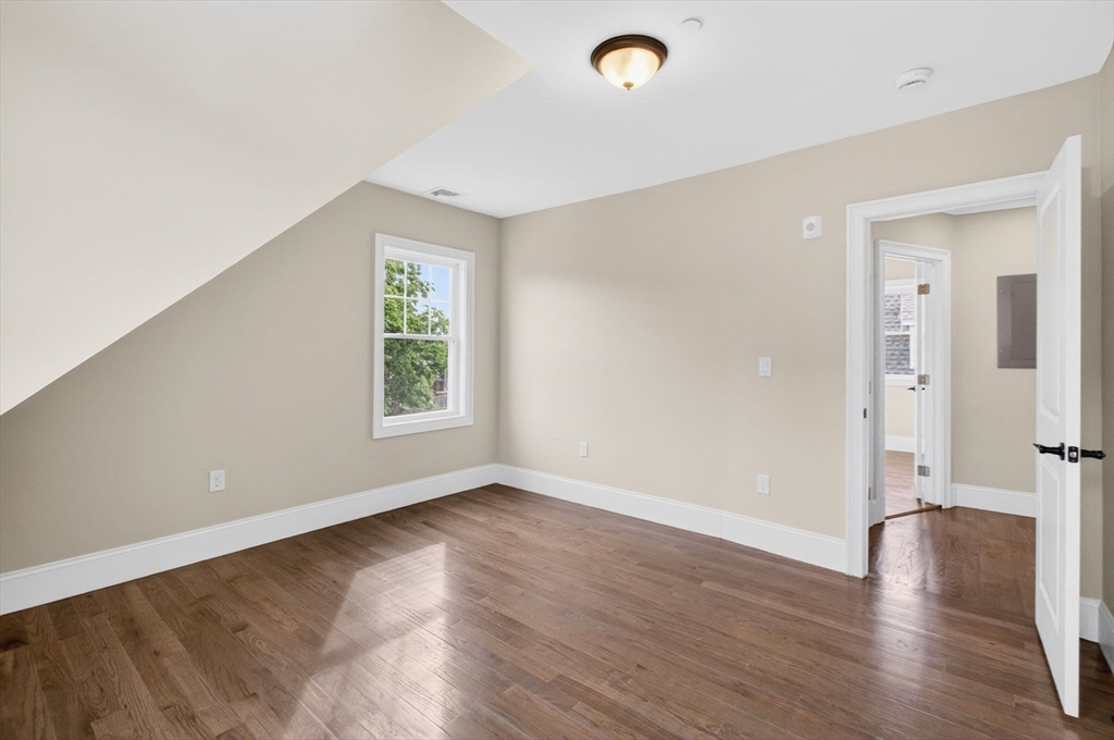 152 Washington Street, Unit 3 Boston, MA 02135 - Photo 16 of 22