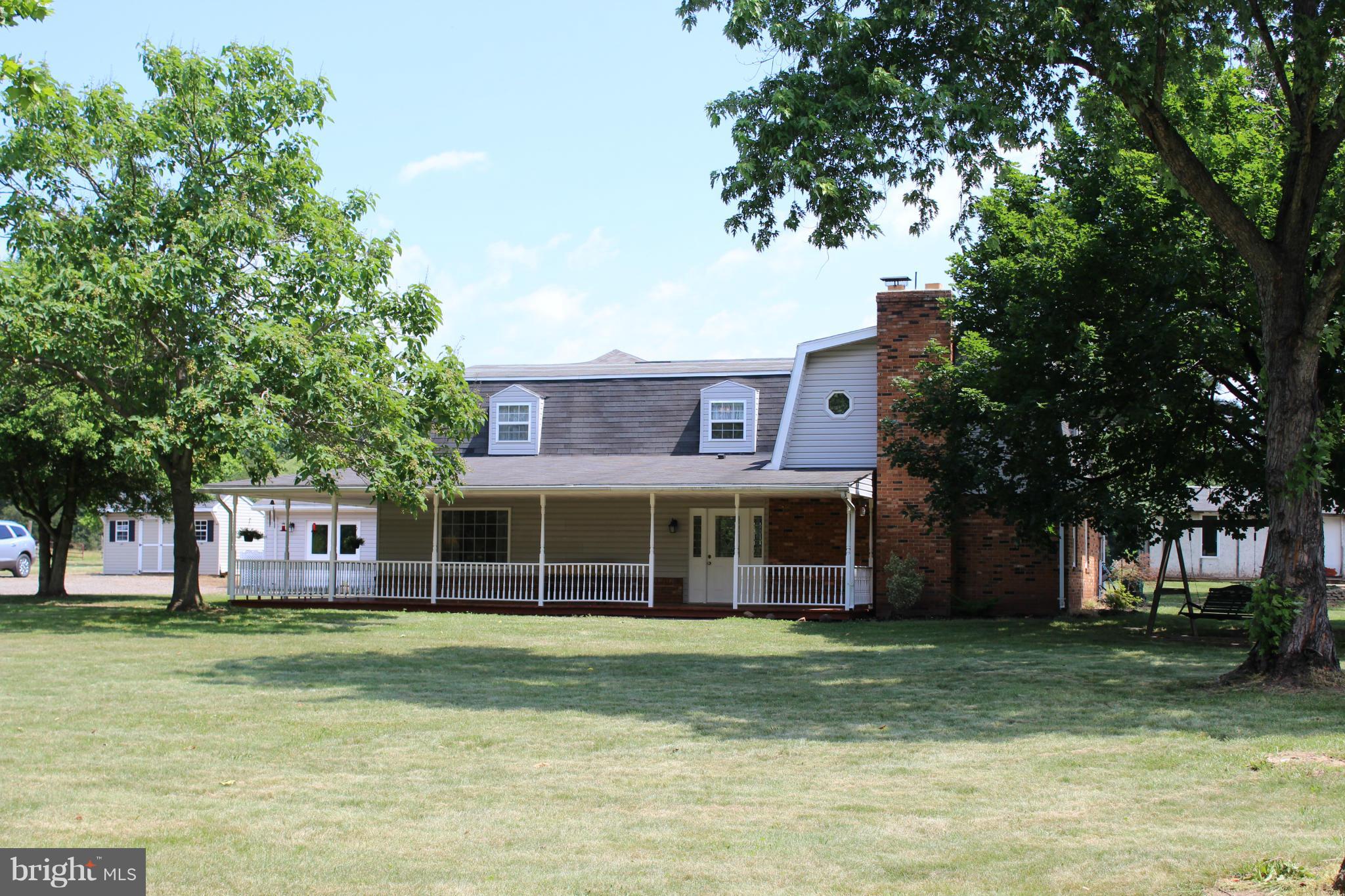 11825 Remington Road Remington, VA 22734 - Photo 4 of 29 Exterior (Front)