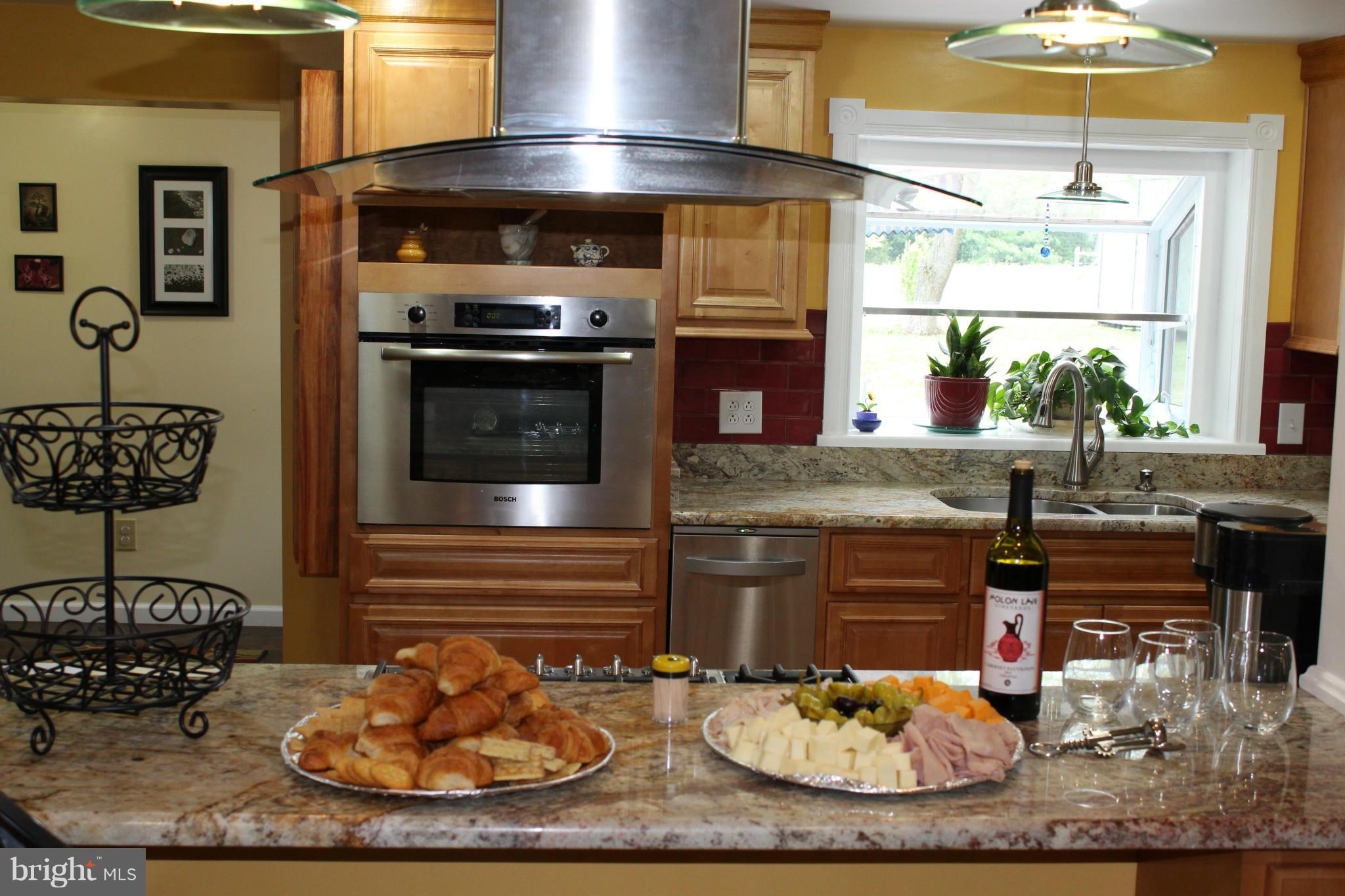 11825 Remington Road Remington, VA 22734 - Photo 9 of 29 Great to entertain