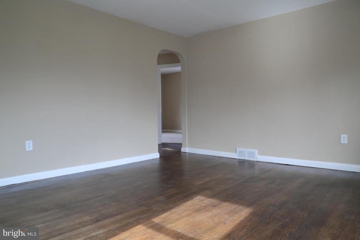 1836 Chesley Road York, PA 17403 - Photo 7 of 16 Gallery Image 7