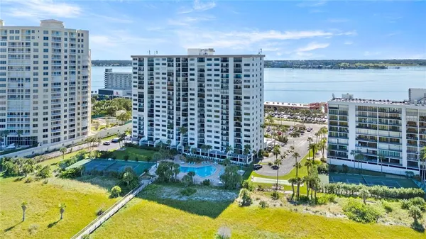 $2,900 | 1230 Gulf Boulevard, Unit 603, Clearwater Beach, FL 33767
