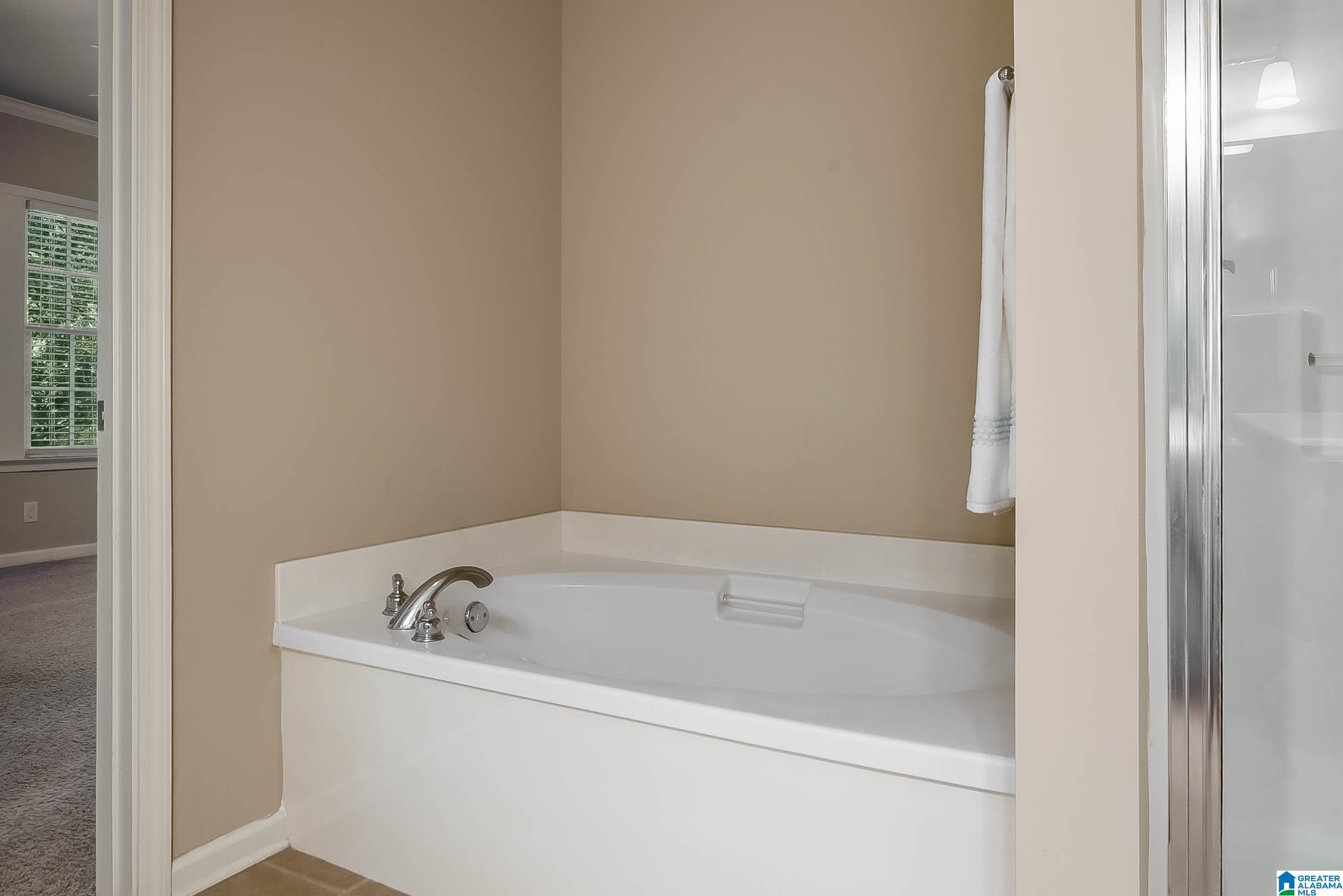 1040 Inverness Cove Way Hoover, AL 35242 - Photo 15 of 22