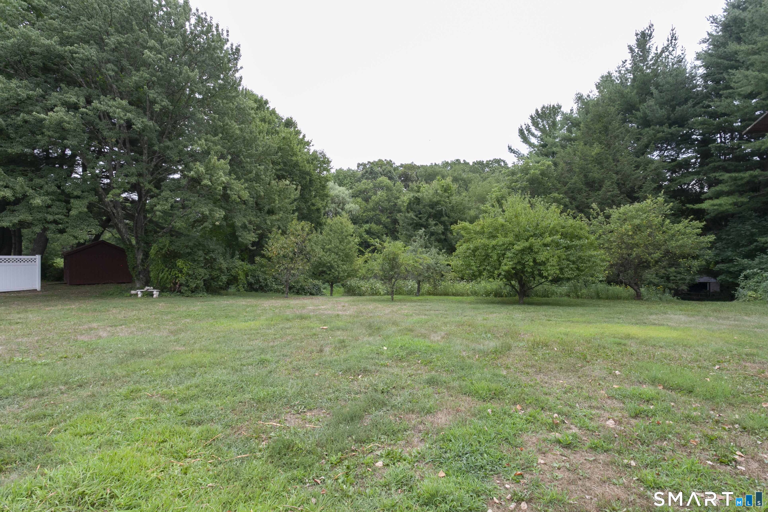 26 Deepwood Road Simsbury, CT 06070 - Photo 33 of 34