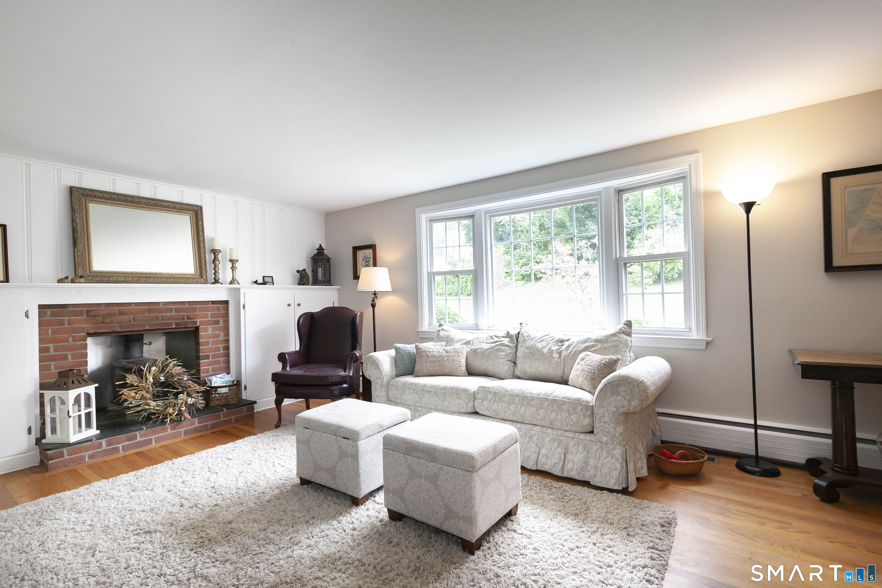 26 Deepwood Road Simsbury, CT 06070 - Photo 6 of 34