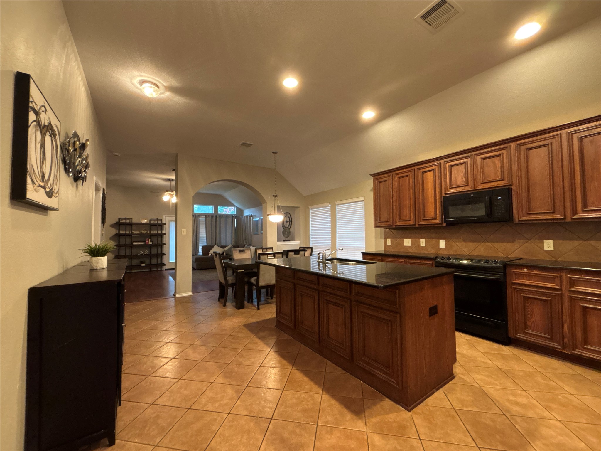 4326 Sunlit Pass Loop Humble, TX 77396 - Photo 5 of 18