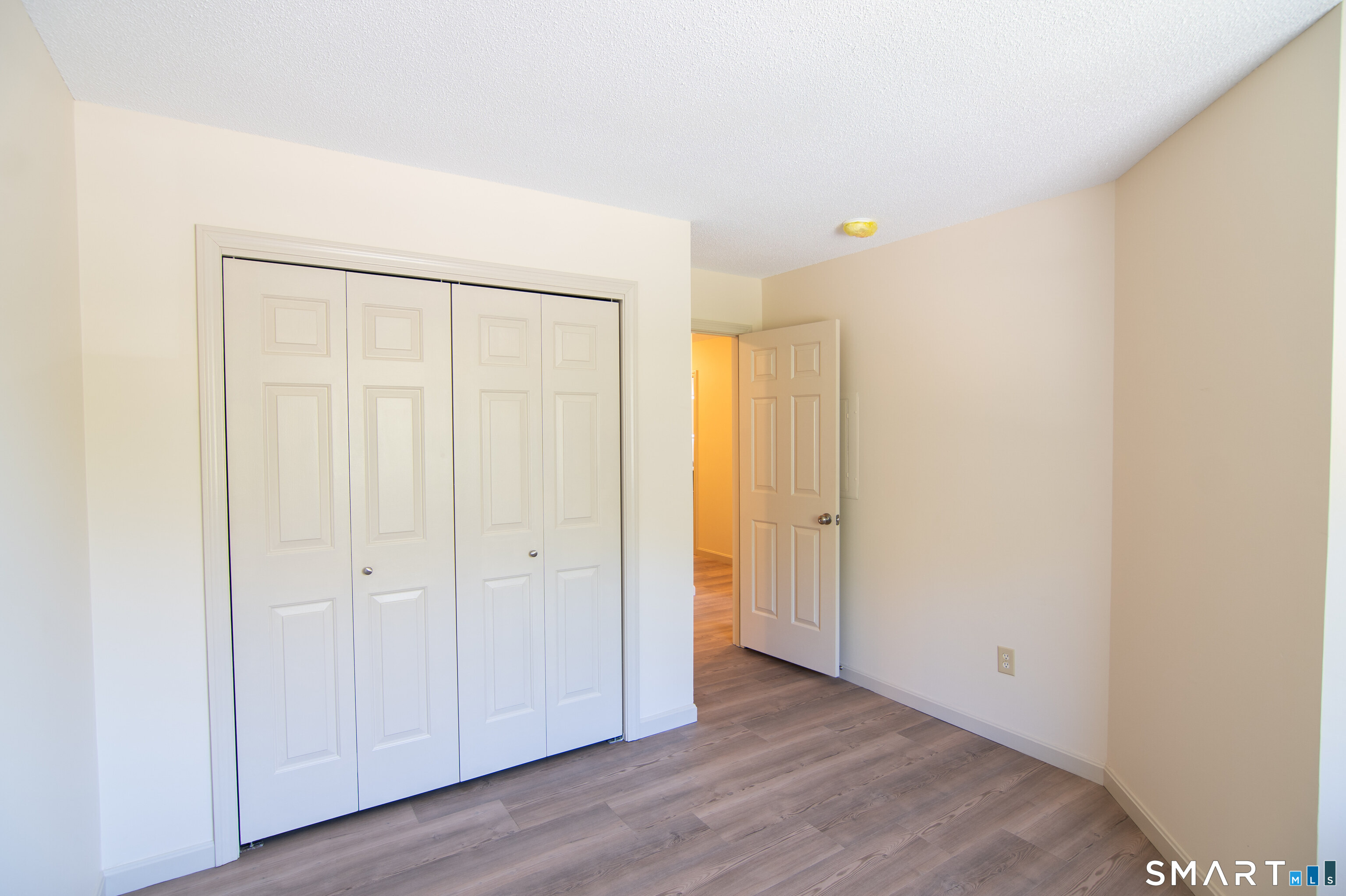 49 Canterbury Road, Unit E Plainfield, CT 06374 - Photo 10 of 18