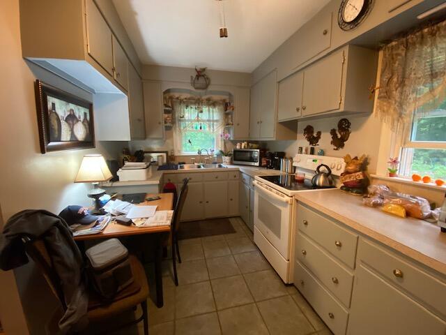 101 Oak Street Springvale, ME 04083 - Photo 13 of 16 15 oak
