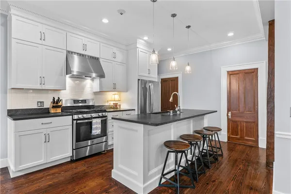 $850,000 | 44 Bradford Street, Unit 49, Bristol, RI 02809