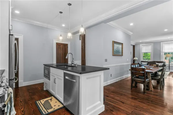 $850,000 | 44 Bradford Street, Unit 49, Bristol, RI 02809