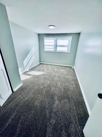 $2,700 | 2021 Farnham Court, Schaumburg, IL 60169