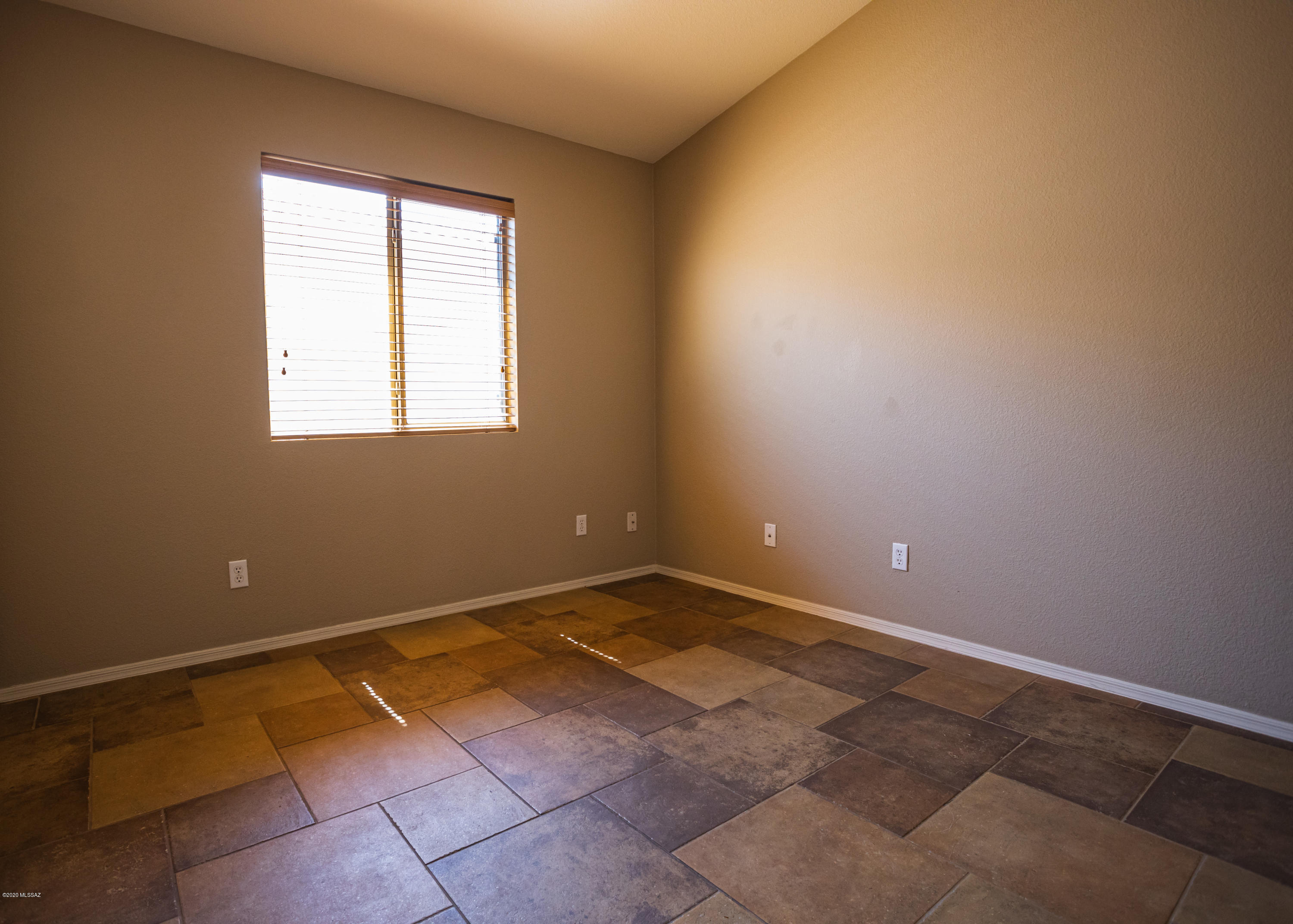 1546 North Old Ranch Road Tucson, AZ 85745 - Photo 28 of 37