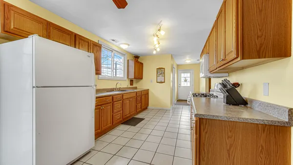 $350,000 | 1395 Waverly Road, Chesterton, IN 46304