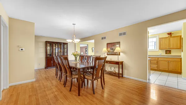 $350,000 | 1395 Waverly Road, Chesterton, IN 46304