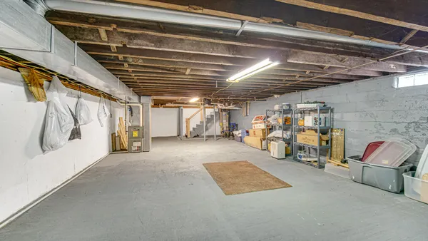 $350,000 | 1395 Waverly Road, Chesterton, IN 46304