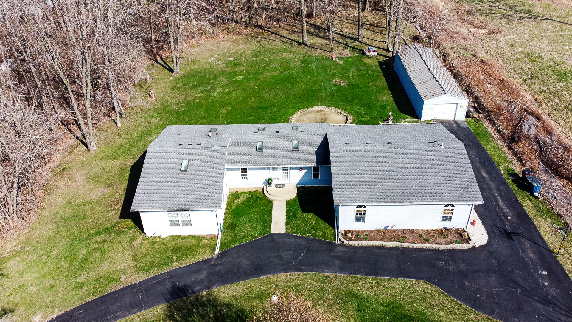 1395 Waverly Road Chesterton, IN 46304 - Photo 3 of 34 1920x1080