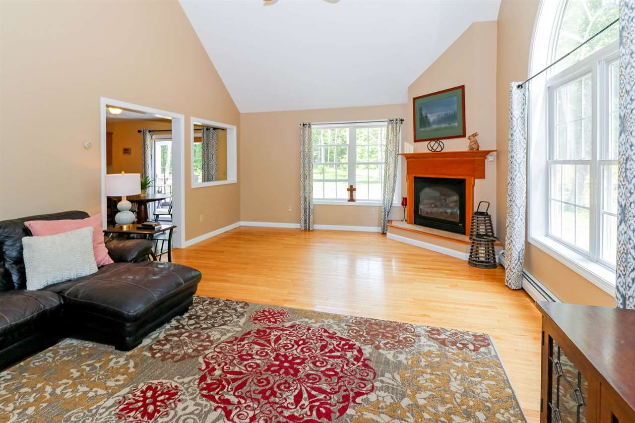 425 North Line Road Wolfeboro, NH 03894 - Photo 5 of 31