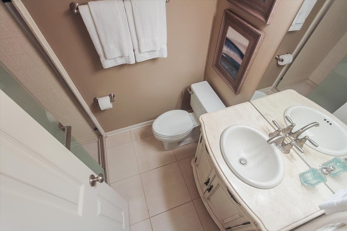 170 A Timber Ridge Lane, Unit A Lake Barrington, IL 60010 - Photo 13 of 26 Gallery Image 13