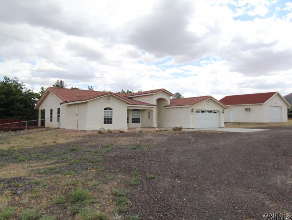 2010 East Cactus Wren Road Kingman, AZ 86409 - Photo 7 of 34
