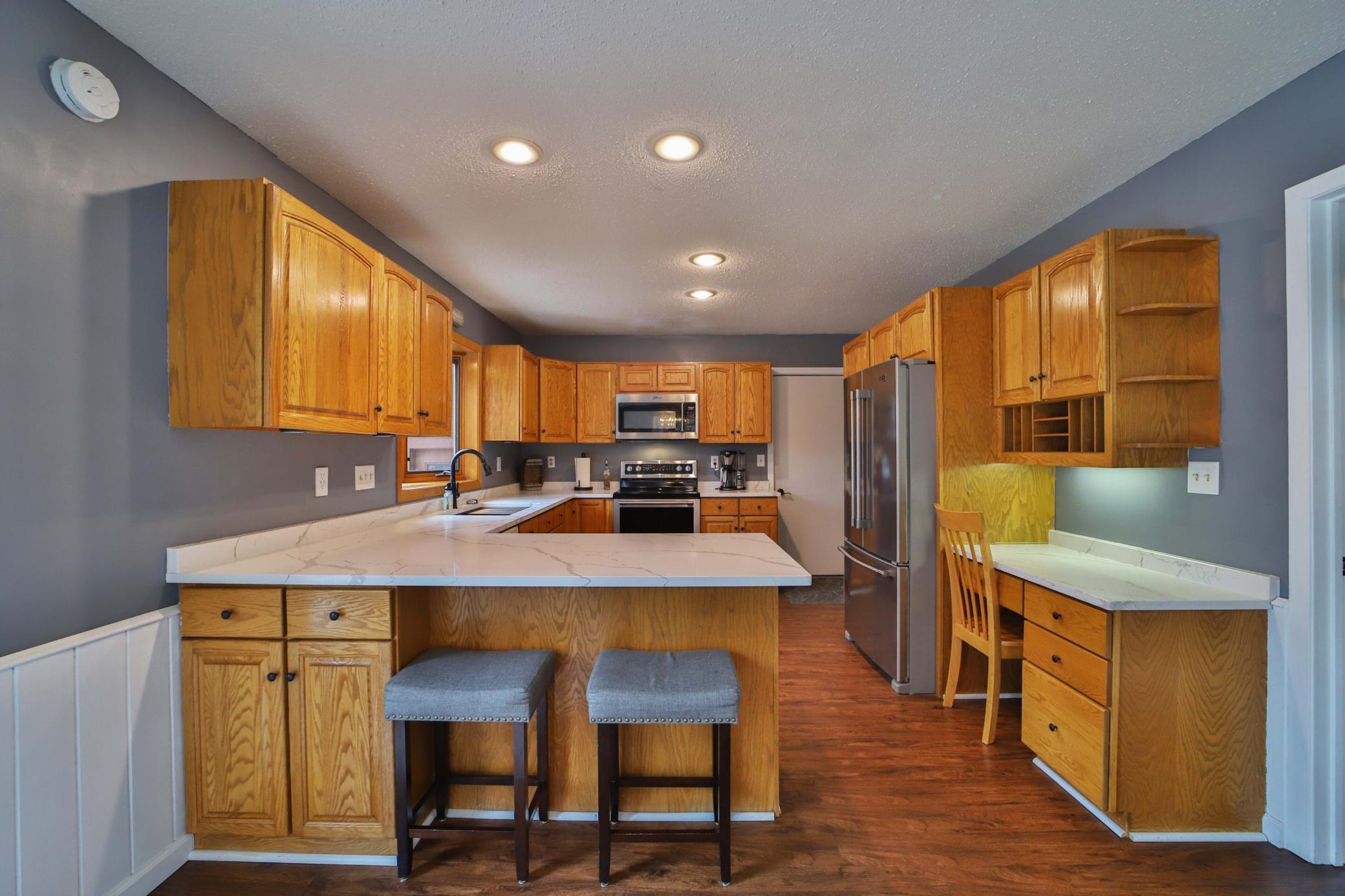 4738 Timber Oaks Road Pequot Lakes, MN 56472 - Photo 3 of 45