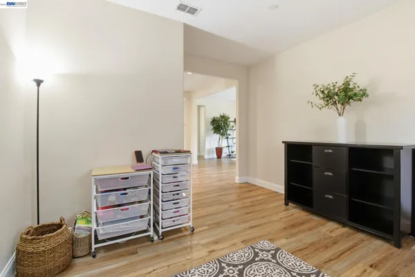 $819,950 | 868 North San Remo Lane, Mountain House, CA 95391