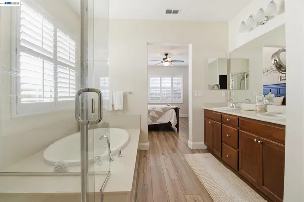 $819,950 | 868 North San Remo Lane, Mountain House, CA 95391