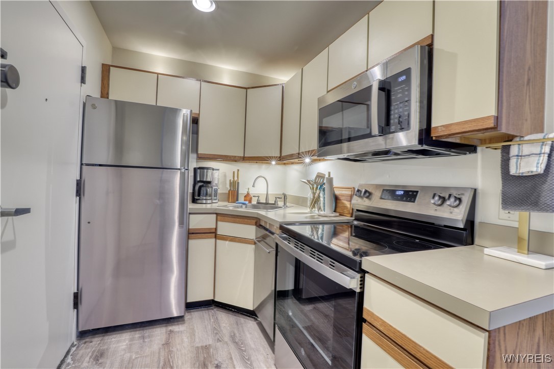 C102 Snowpine Ellicottville, NY 14731 - Photo 10 of 25