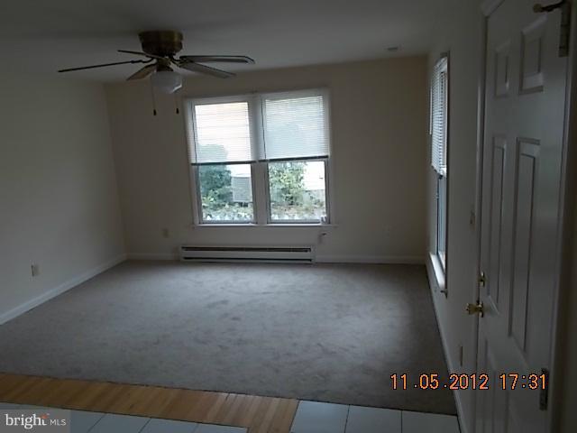 611 Mann Road Deale, MD 20751 - Photo 5 of 10 Living Room