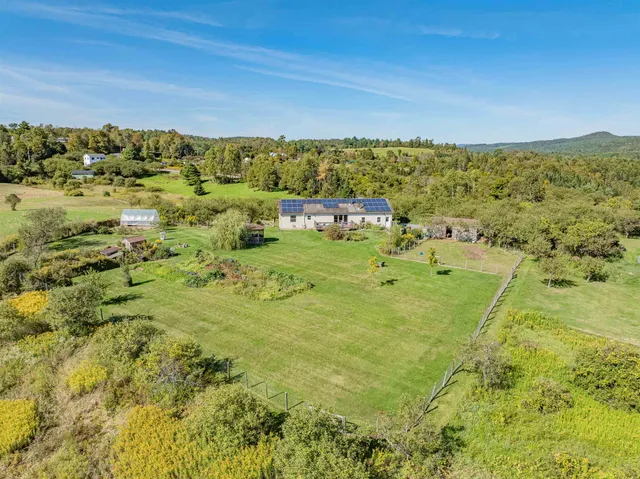 $594,000 | 174 Coburn Road, East Montpelier, VT 05651