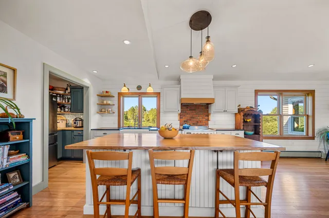 $594,000 | 174 Coburn Road, East Montpelier, VT 05651