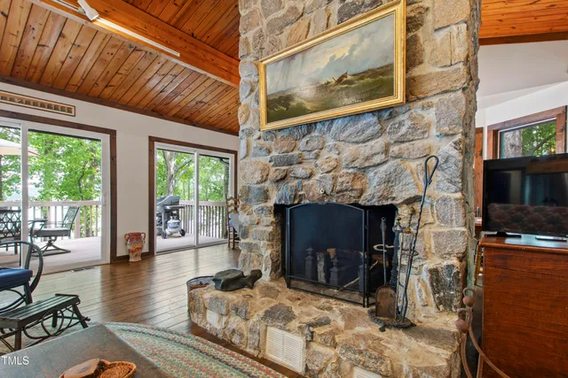 a bed room with bed and window