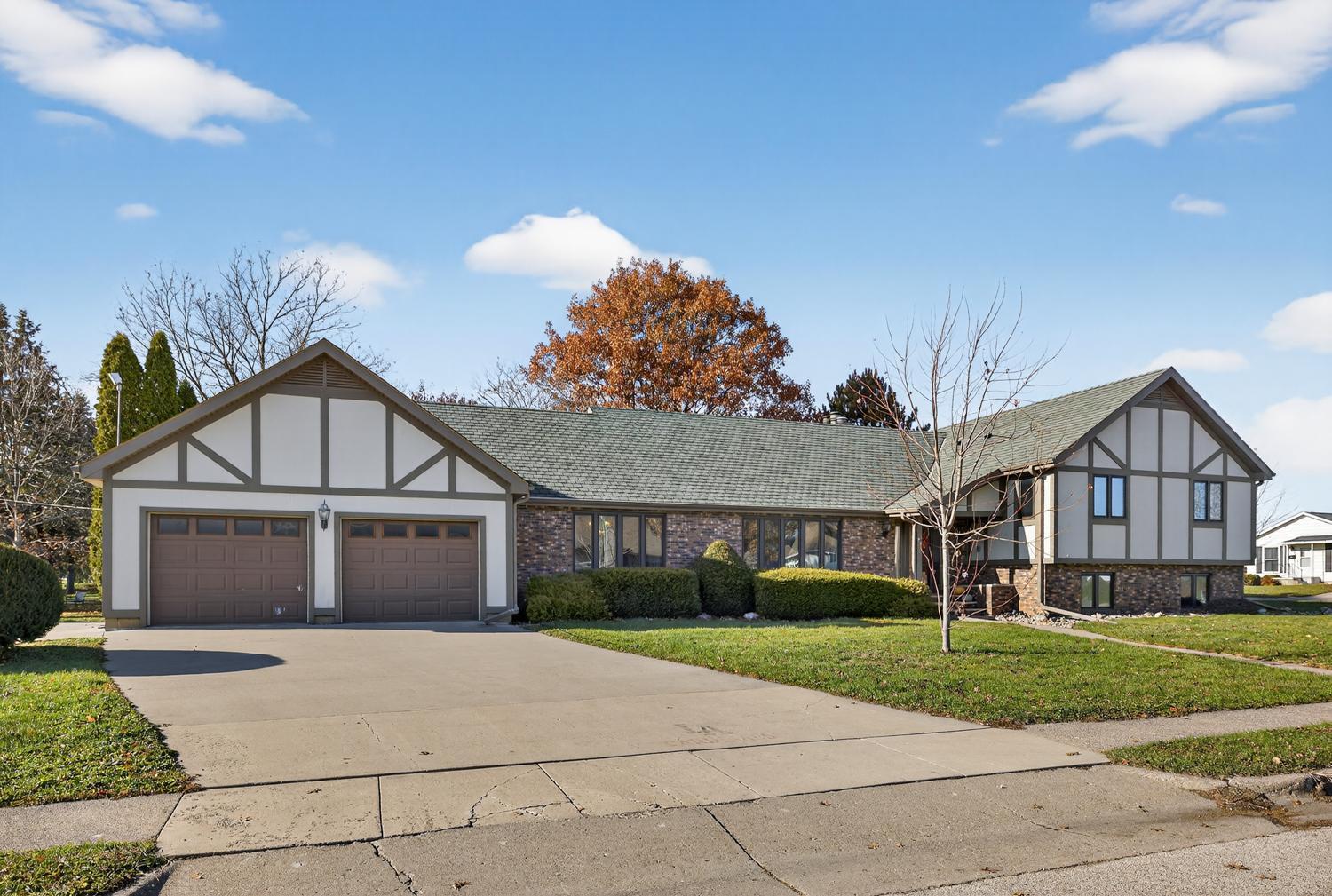 75 Wilson Street Lewiston, MN 55952 - Photo 2 of 72