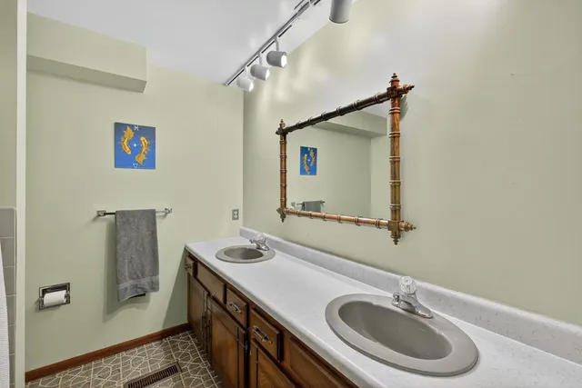 $480,000 | 75 Wilson Street, Lewiston, MN 55952