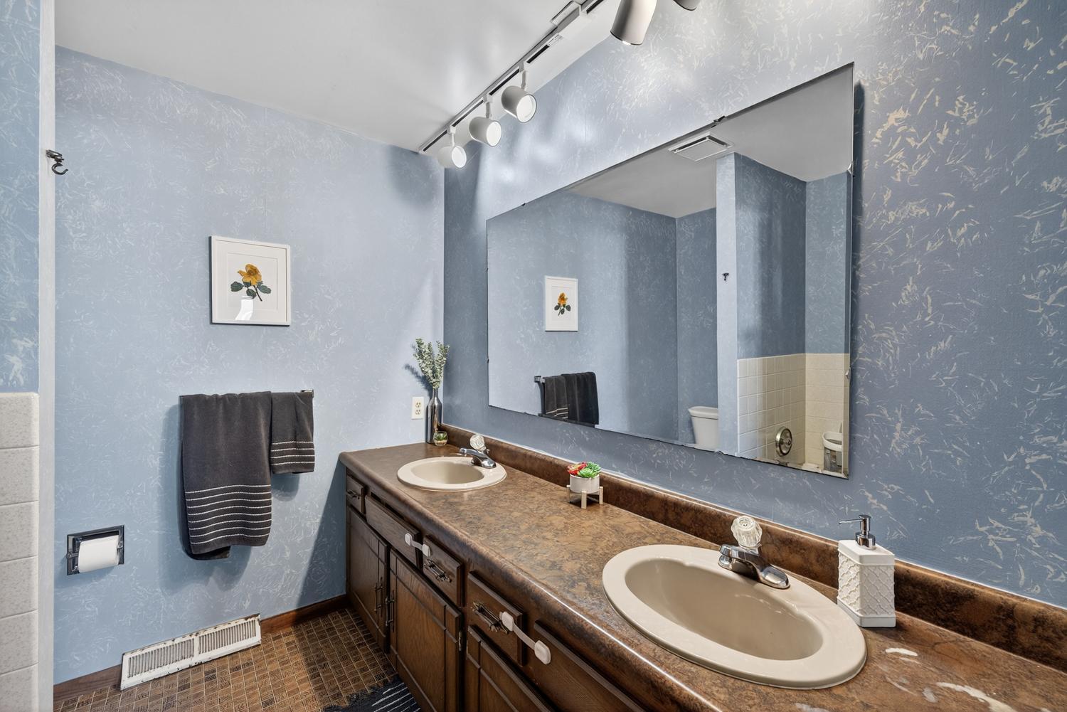 75 Wilson Street Lewiston, MN 55952 - Photo 54 of 72