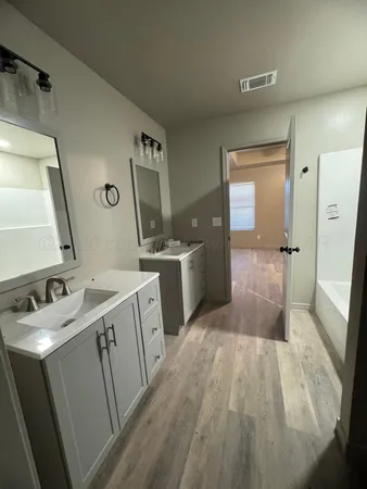 $1,550 | 1120 A Caprock Street, Hereford, TX 79045