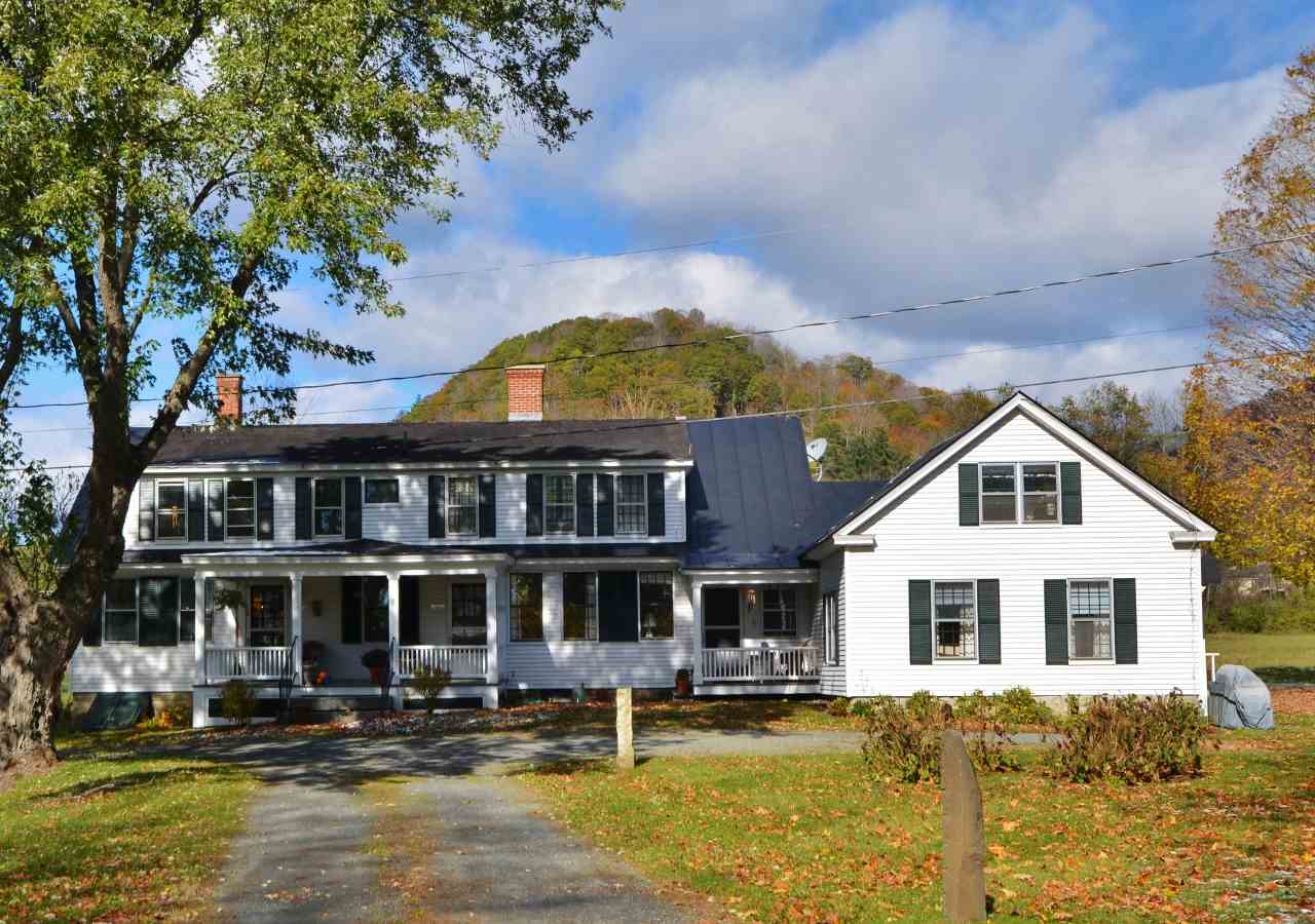 36 Harding Place Pomfret, VT 05091 - Photo 1 of 21