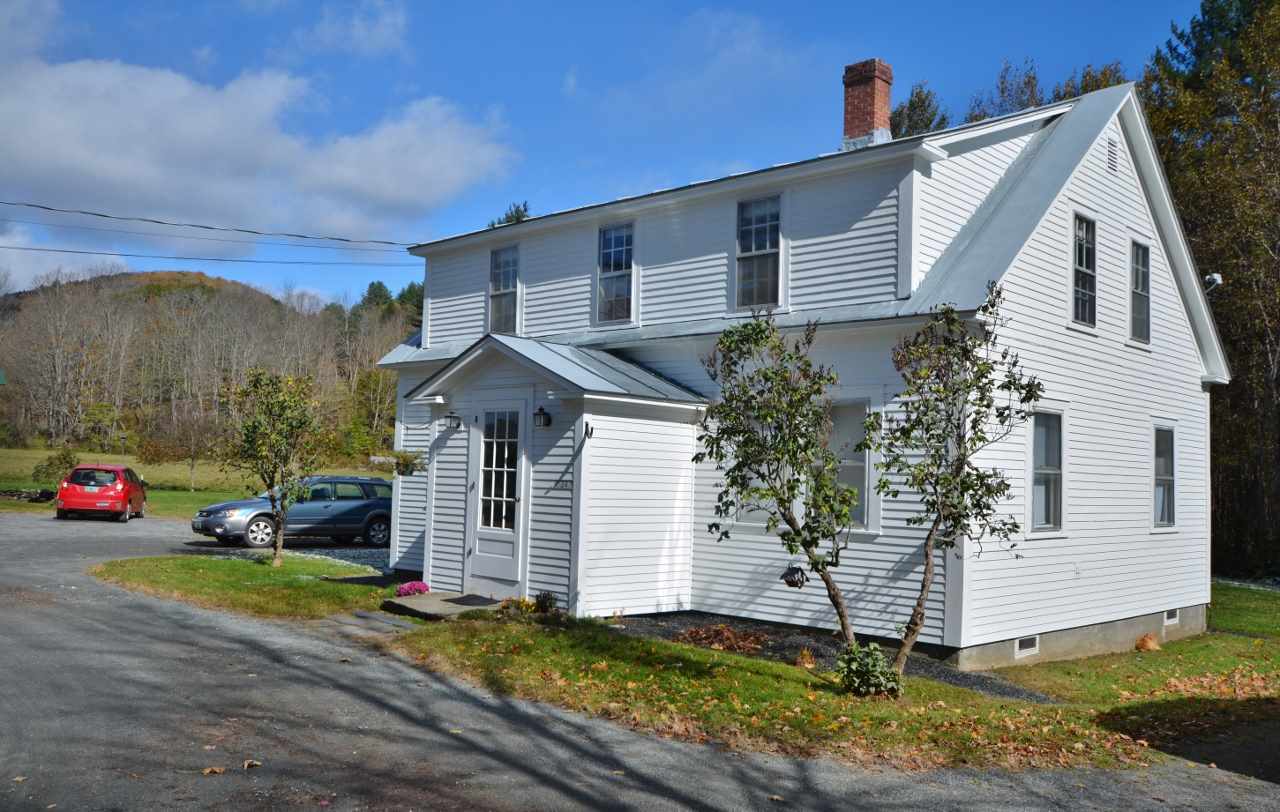 36 Harding Place Pomfret, VT 05091 - Photo 2 of 21
