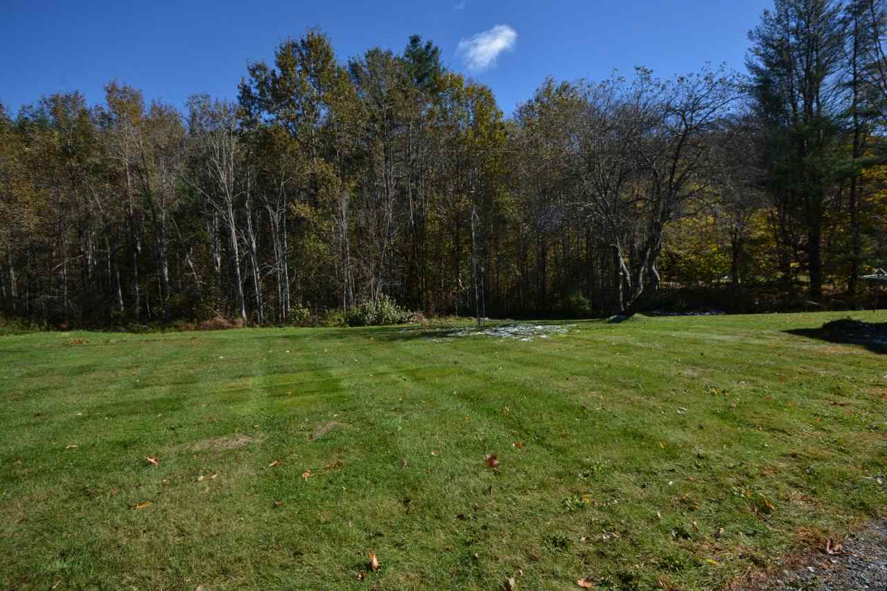 36 Harding Place Pomfret, VT 05091 - Photo 5 of 21