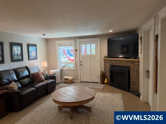 145 North Patton Road Detroit, OR 97342 - Photo 8 of 48 Gallery Image 8