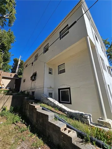 $479,000 | 1206-1208 West White Oak Street, Independence, MO 64050