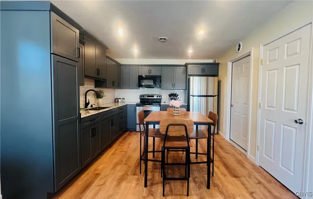 $2,495 | 4360 Vinegar Hill Road, Skaneateles, NY 13152