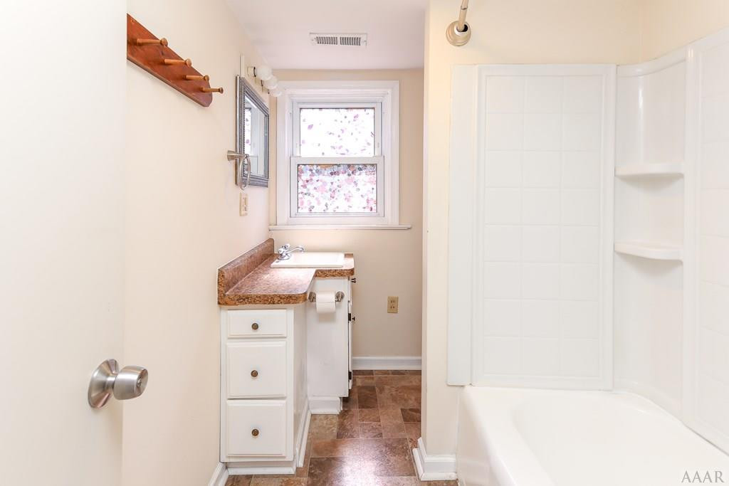 842 South Sandy Hook Road Shiloh, NC 27974 - Photo 14 of 30
