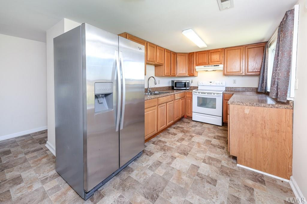 842 South Sandy Hook Road Shiloh, NC 27974 - Photo 6 of 30