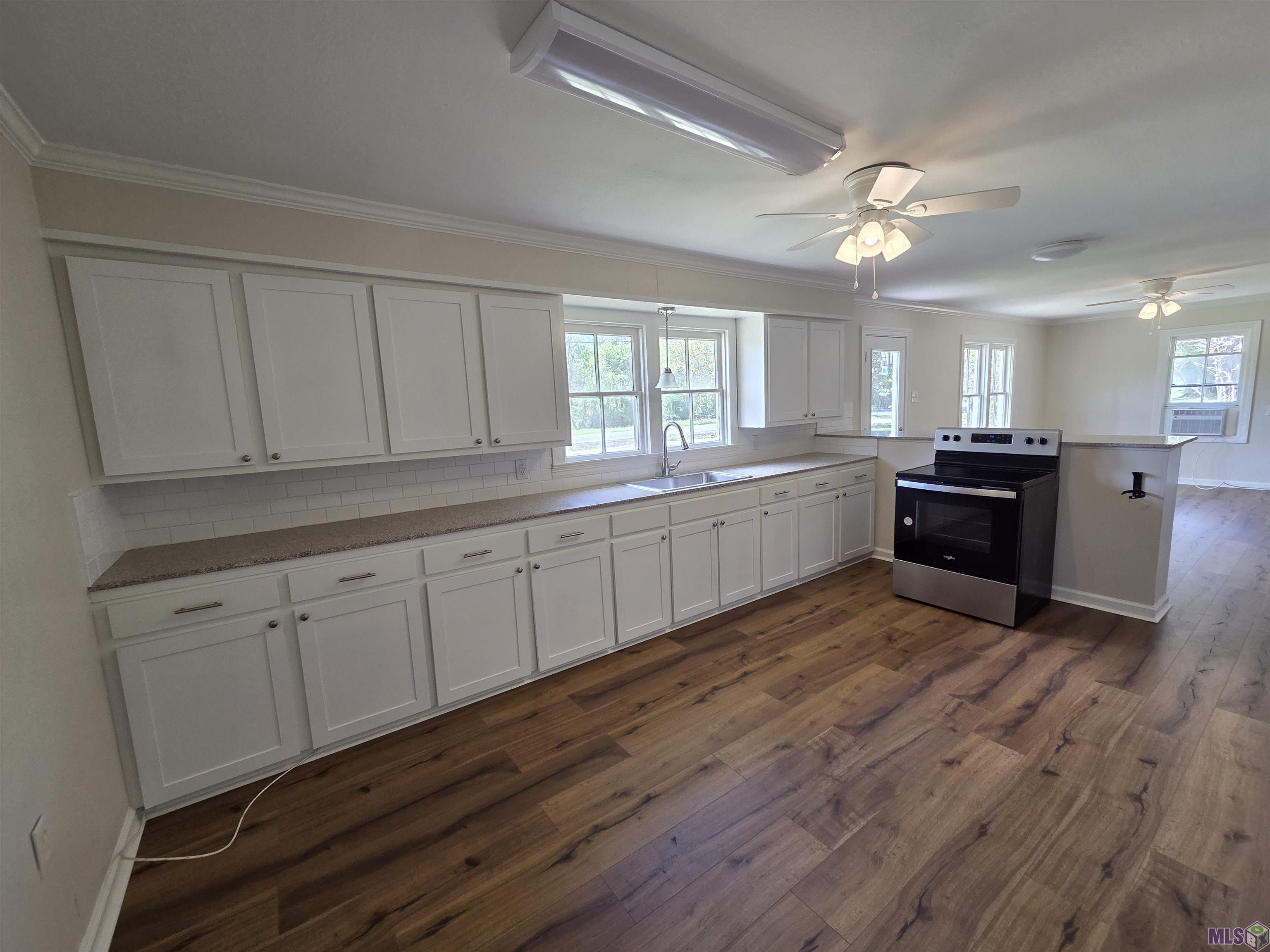 41346 Churchpoint Road Gonzales, LA 70737 - Photo 2 of 10